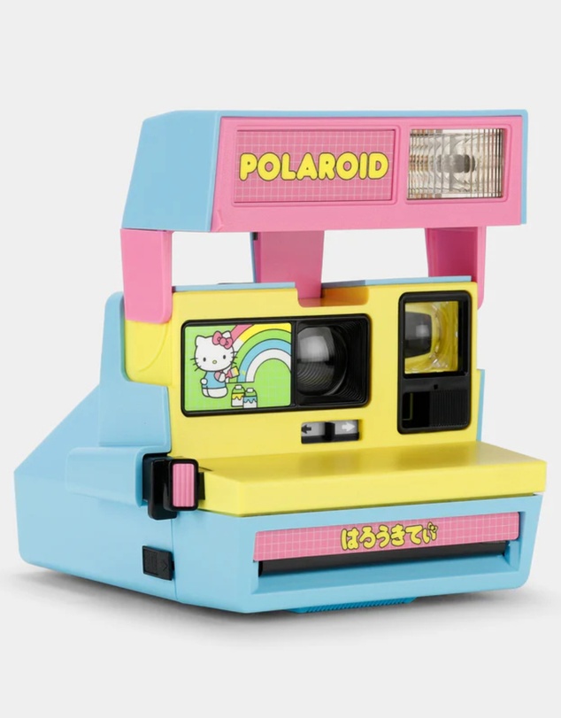 Polaroid - Refurbished Hello Kitty 600 Instant Camera