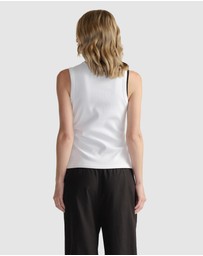 Decjuba - D-Luxe Ribbed Scoop Tank