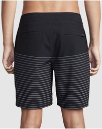 RVCA - Mens Curren Trunk 18