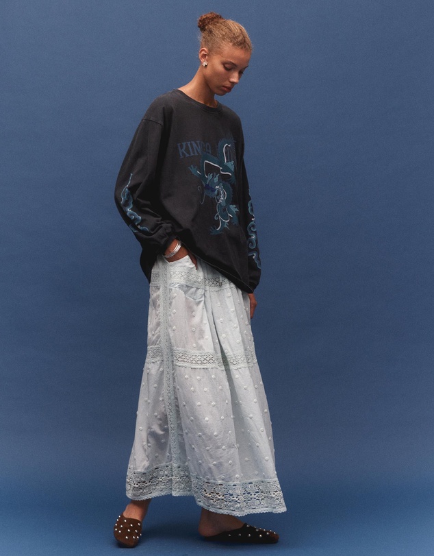 KINGA CSILLA - Rex Dragon Roses LS Tee