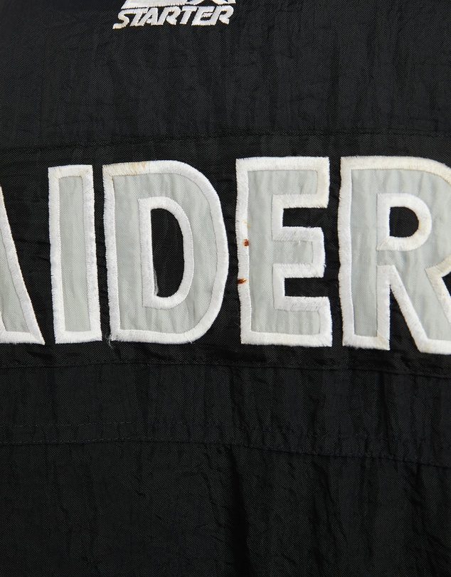 Vintage by The Real Deal - Pre Loved - Vintage 90s Starter NFL Los Angeles Raiders Puffer Jacket