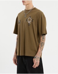 Kiss Chacey - Anointed Street Tee