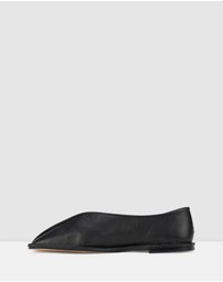 Rollie - Ada Flat