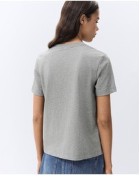 UNISON - The Classic Crew Tee