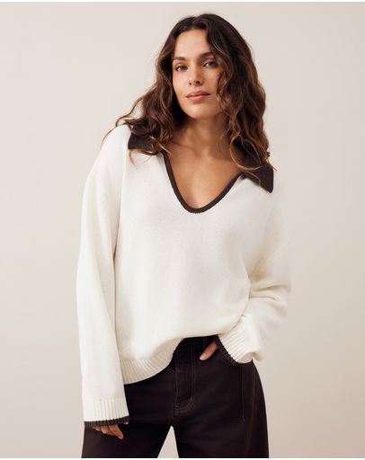 MILK AND BRUNETTE