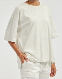 Amelius - Leah Boyfriend Tee