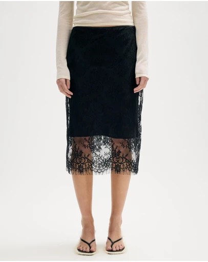 Minima Esenciales - Aisla Lace Midi Skirt