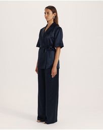 SABA - Sallee Satin Short Sleeve Belted Jacket