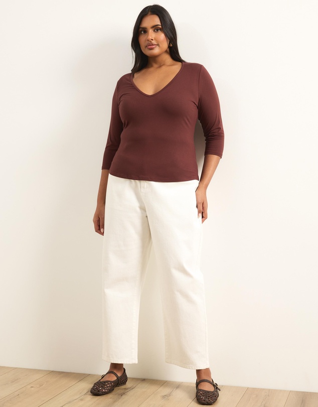 Atmos&Here Curvy - Harley V-Neck Half Sleeve Top