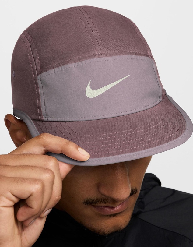 Nike - Nike Dri-FIT Fly Unstructured Swoosh Cap