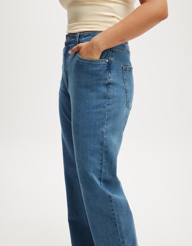 Cotton On - Curvy Stretch Straight Jeans