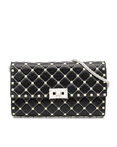 Pre-Loved by Azura Reborn - Pre-Loved Quilted Lambskin Free Rockstud Spike Wallet On Chain