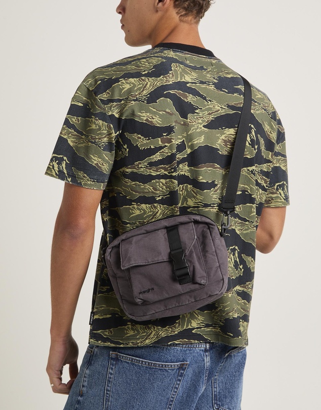Insight - Latch Ripstock Camera Bag