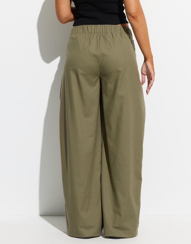 Dazie - Toni Relaxed Linen Blend Barrel Leg Pants