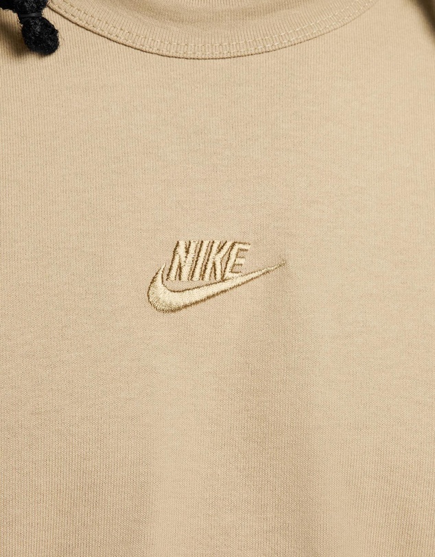 Nike - Sportswear Premium Essential Tee
