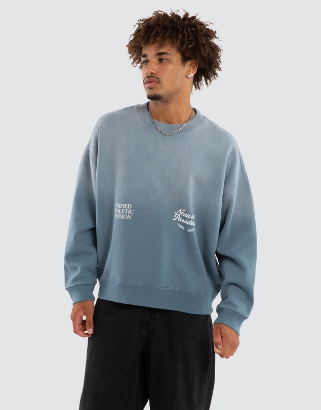 Nena & Pasadena - Nivalis Box Fit Sweater