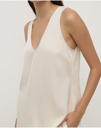 Assembly Label - Amaris Silk Tank