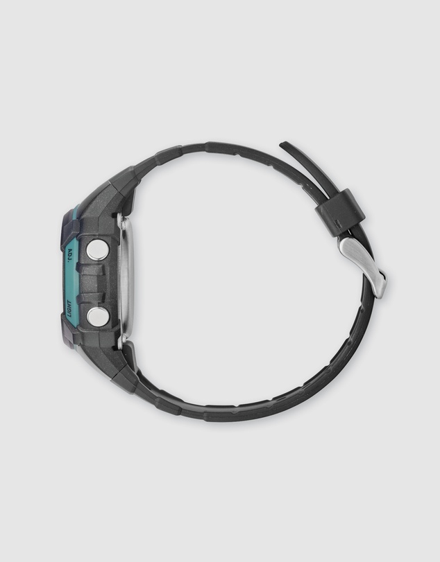 Maxum - Button - Black & Teal Digital