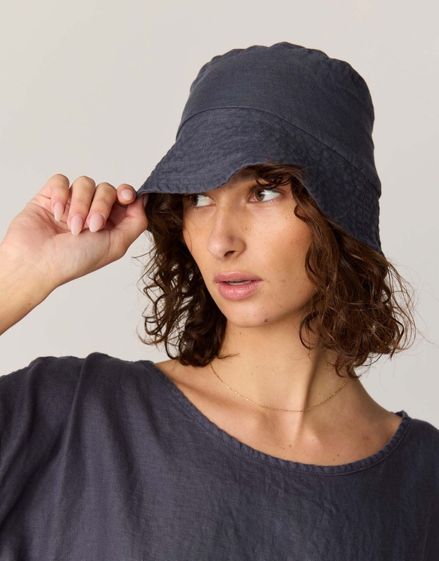 Primness - Peaches Bucket Hat