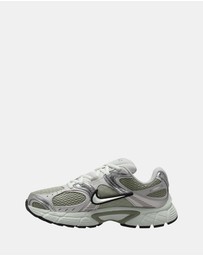 Nike - V5 RNR - Women's
