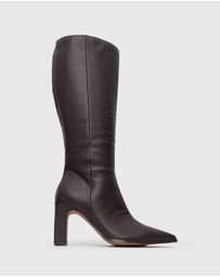 Betts - Wider Fit Dixie Knee-High Boots