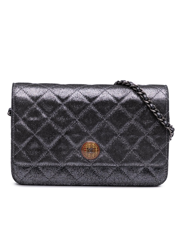 Pre-Loved by Azura Reborn - Pre-Loved chanel Quilted Flap Clutch with Chain Accent Evening Bag