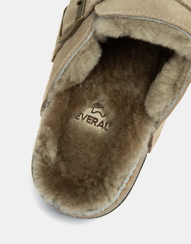 EVERAU - EverAU Ugg Hazco Cow Suede Upper Casual & Sneaker