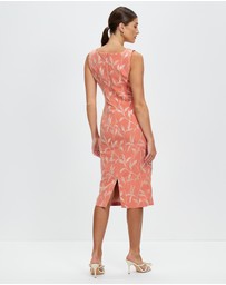 Pink Ruby - Chic Midi Dress