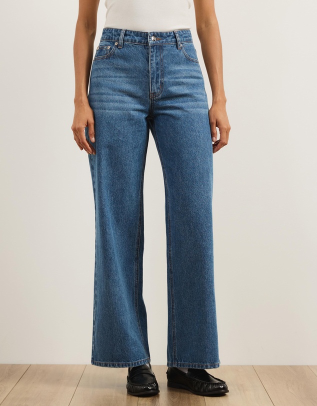 Atmos&Here - Kendal Mid Rise Relaxed Jeans