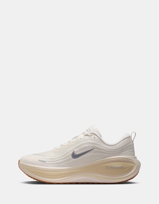 Nike - Nike Vomero Plus - Men's