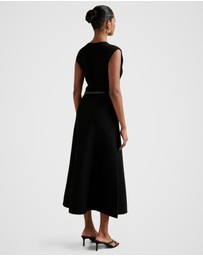 Forever New Petite - Celia Petite Extended Shoulder Midi Dress