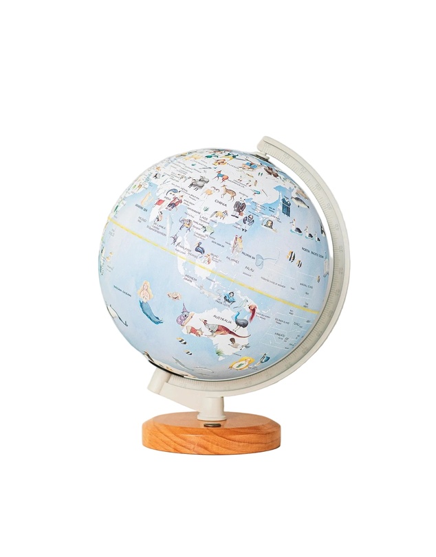 Wonderstuff - Wildlife World Globe