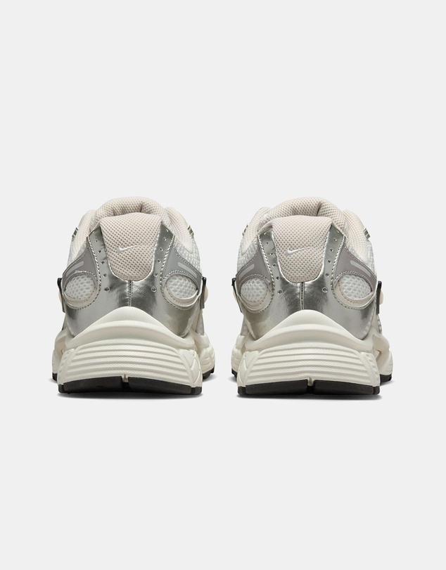 Nike - V5 RNR - Women's