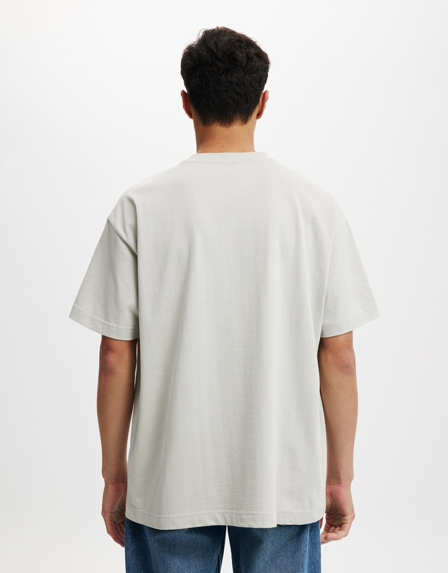 Cotton On - Box Fit T-Shirt