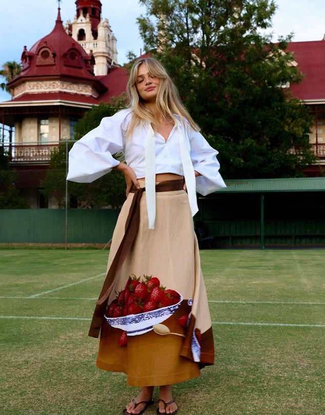 Binny - Strawberries Cream Skirt