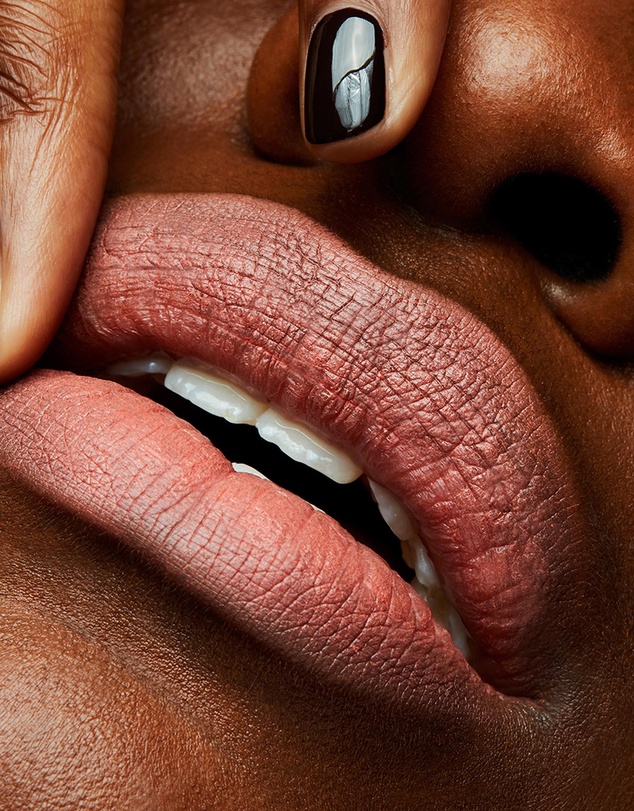 MAC - Matte Lipstick - Kinda Sexy