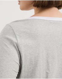 Atmos&Here Curvy - Contrast Long Sleeve Organic Cotton T-Shirt