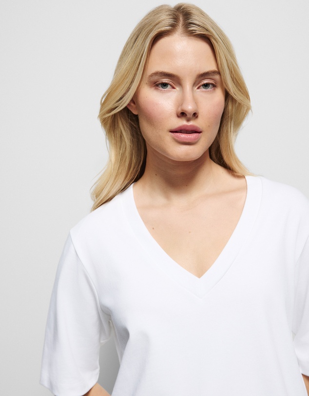 Commonry - Cotton V Neck T Shirt