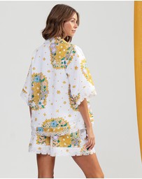 Binny - 2 Massinger Street Top