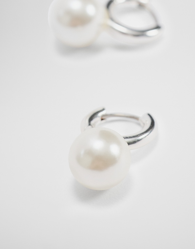 Country Road - Sleeper Pearl Drop Earring