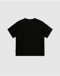 Larriet - Mickie Tee