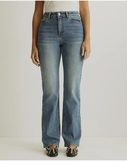 Atmos&Here - Ava Stretch Boot Leg Jeans