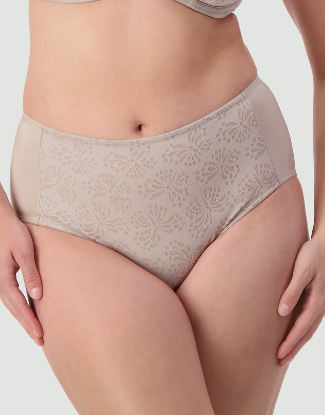 Triumph - Lacy Minimiser Maxi