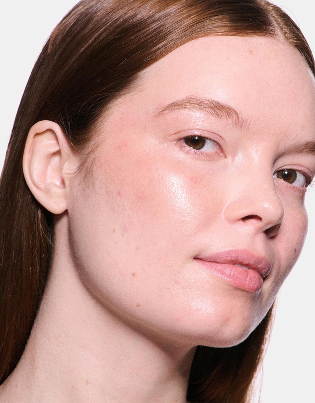 MAC - Skinfinish Lightstruck Liquid Highlighter