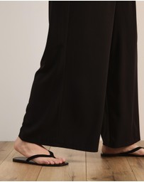 Atmos&Here Curvy - Flora Wide Leg Pants