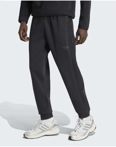 adidas Originals - SPACER TEAMGEIST 26 CUTLINE CUFFED PANTS Mens