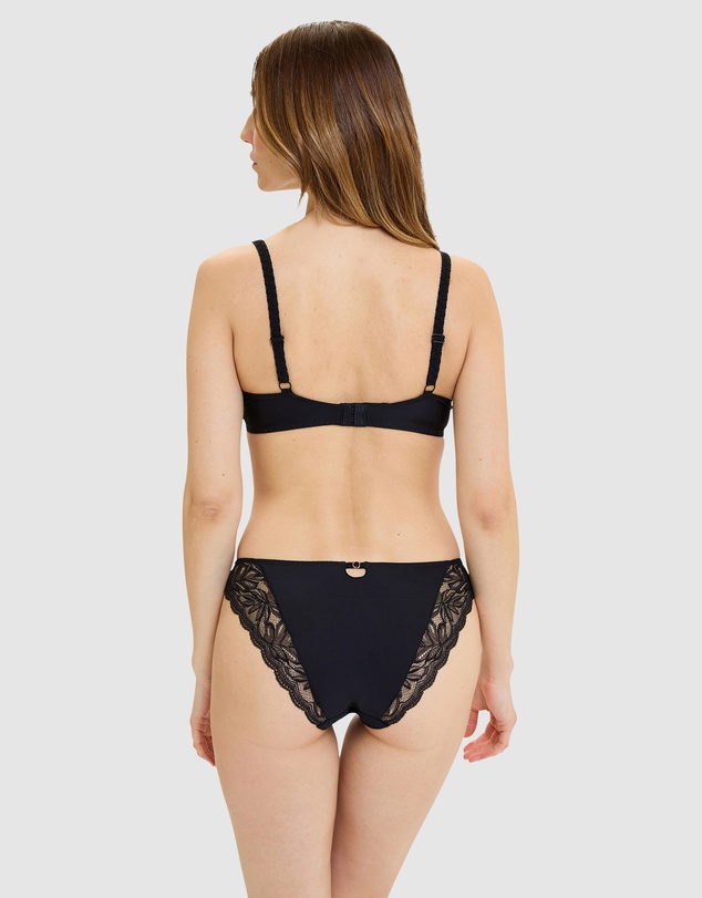Sans Complexe - Suzan Wired Unlined Full Cup Lace Bra