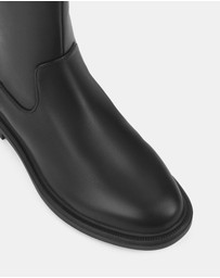 Hush Puppies - Ami