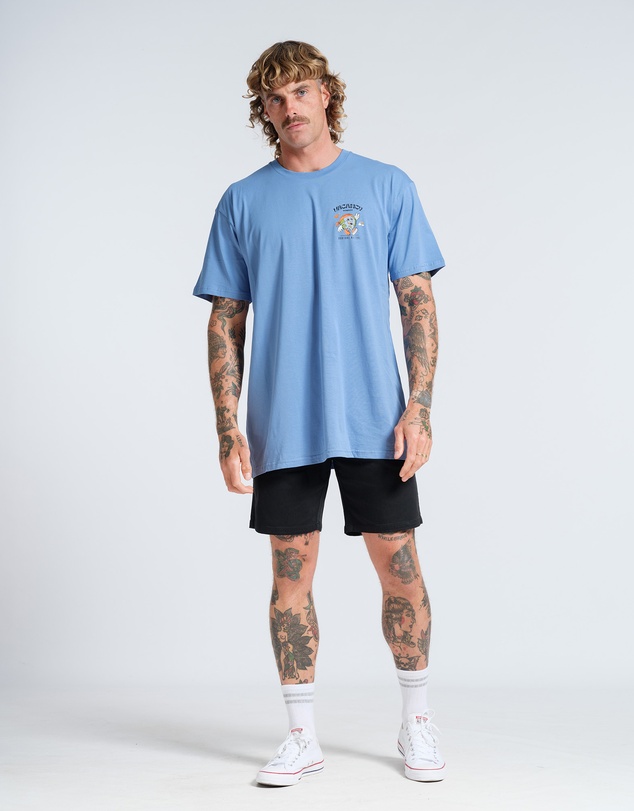 Vacancy Co - Nurture Nature Tee