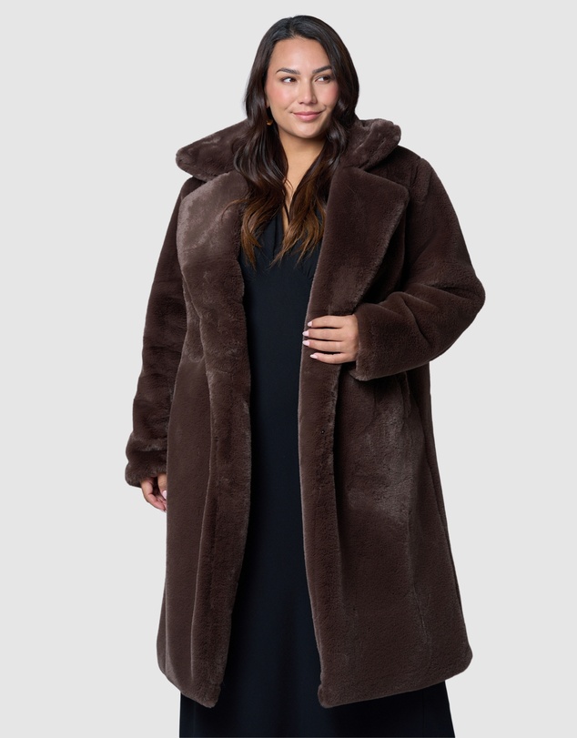 Pink Dusk by Curve Project - Infamous Fur Coat